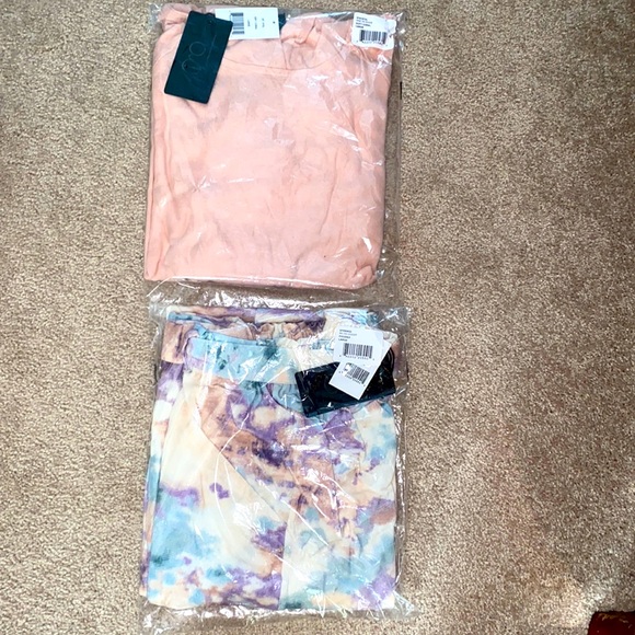 Gibsonlook pink hoodie and matching tie dye belted  joggers size Large brand new - Picture 15 of 16